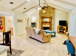 2107 Timber Ln, Conroe, TX 77301