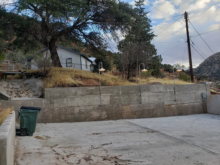 221 Youngblood Hill Ave — Photo 18