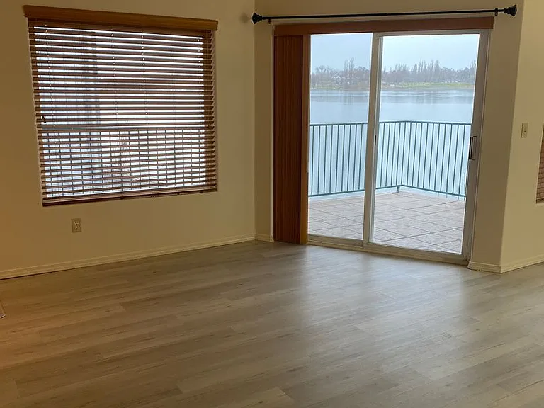 2900 W Marina Dr #103 — Photo 7