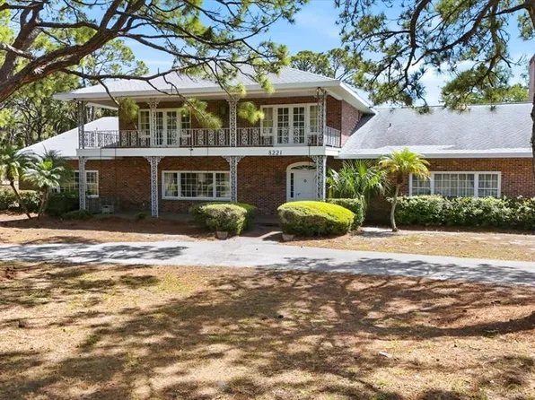 8221 Desoto Memorial Hwy, Bradenton, FL 34209