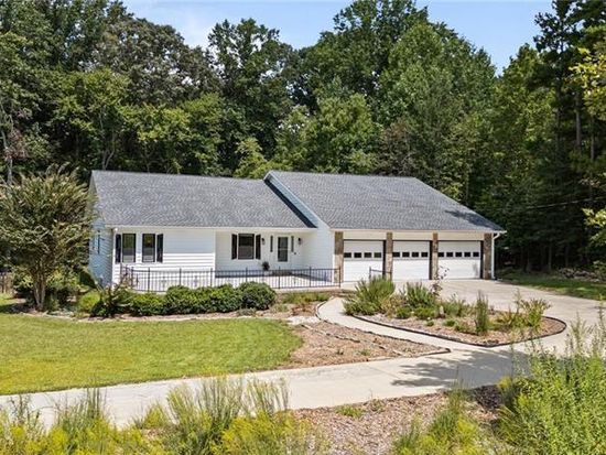 4050 Vintage Ct, Cumming, GA 30041