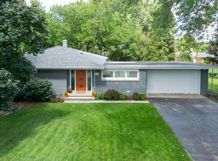 416 Gordon St, Menasha, WI 54952