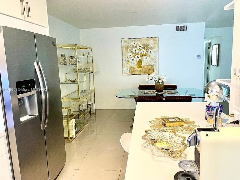 580 Egret Dr #308 — Photo 8