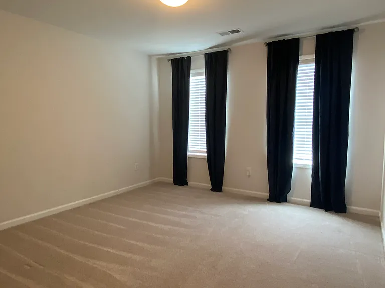 221 Scenic Rd — Photo 24