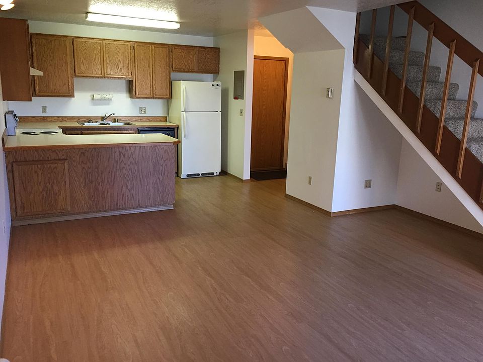 1st image of 2815 Wilson St APT 3