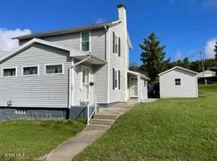 159 Forest St, Gallitzin, PA 16641