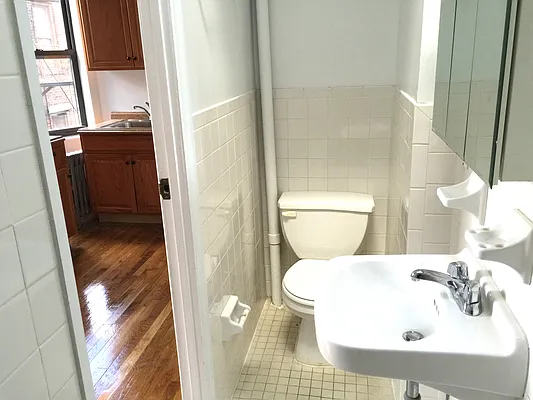 Rented by GPA Realty | media 25