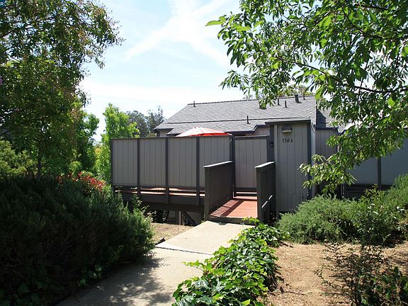 2nd image of 1506 Ashwood Dr