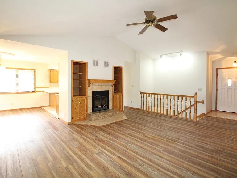 7261 Hyperion Point — Photo 8