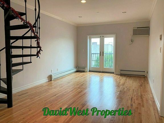 5th image of 712 6th Ave APT 4R