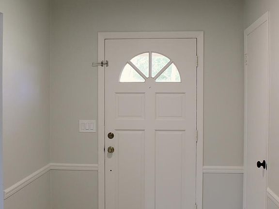 2nd image of 1325 35th Ave