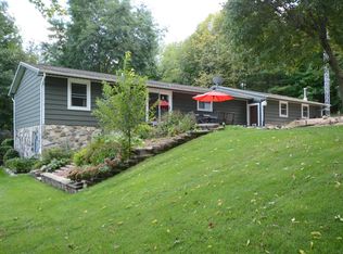 W992 Iowa Rd, Hartford, WI 53027