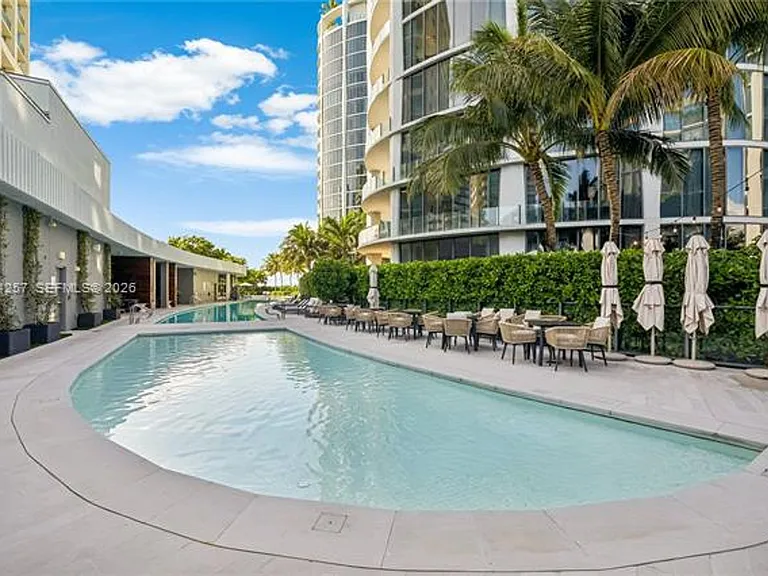2831 S Bayshore Dr #CU-1701 — Photo 58