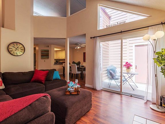 4th image of 5370 Borneo Cir