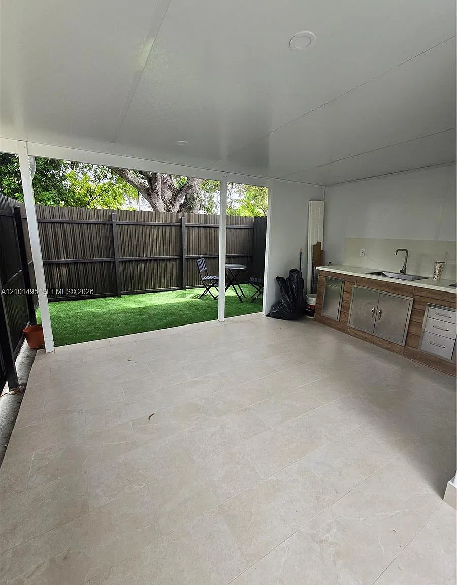 Downer Palms Div No 1 — Photo 3