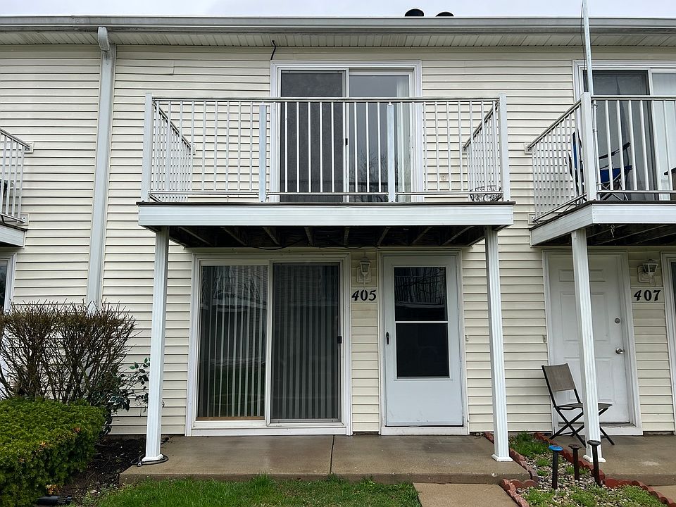 405 Meadow Green Ln, Round Lake Beach, IL 60073 Zillow