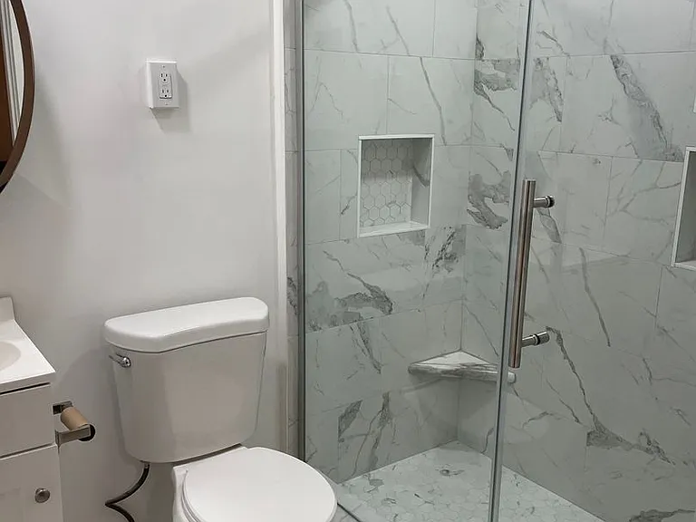 1032 Vaughn St — Photo 39