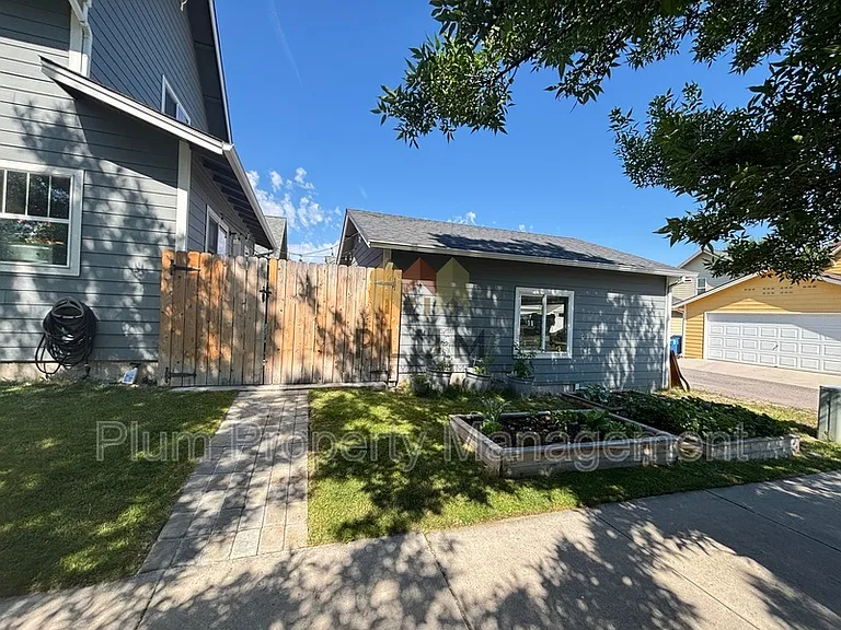 4400 Martindale Way — Photo 13