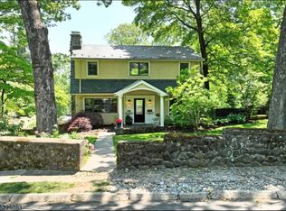 78 Lookout Rd, Mountain Lakes, NJ 07046