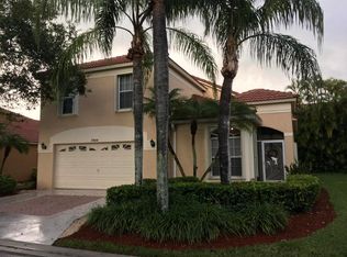3069 Casa Rio Ct, Riviera Beach, FL 33418
