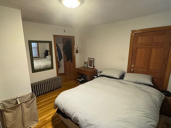 3rd image of 291 Columbia St #2