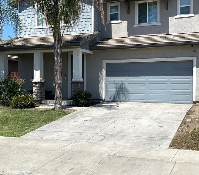 809 Beeler St — Photo 2
