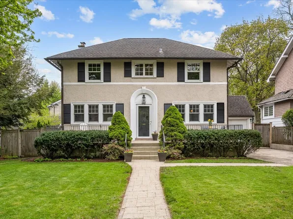 642 Ash St, Winnetka, IL 60093