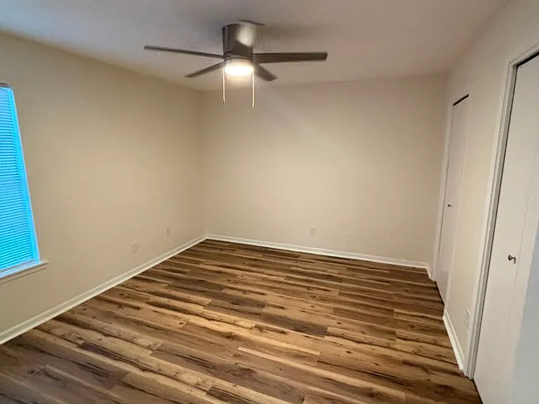 1353 Dauphin St #22 — Photo 6