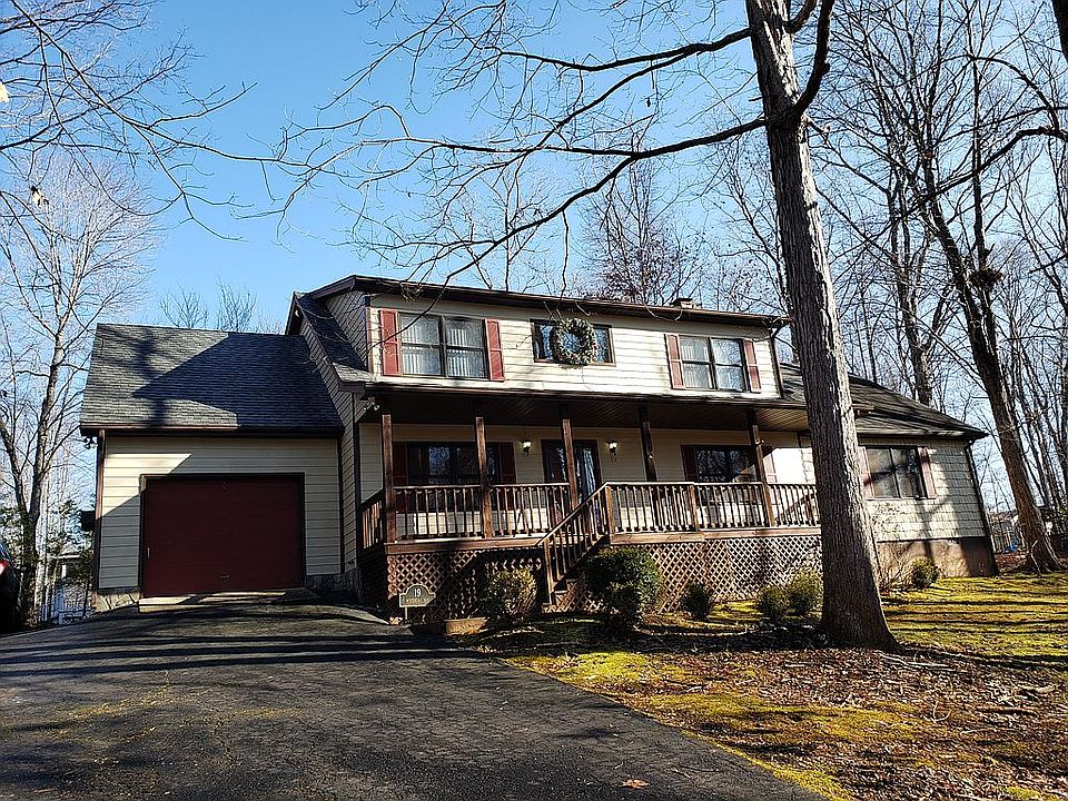1st image of 19 Wisteria Way
