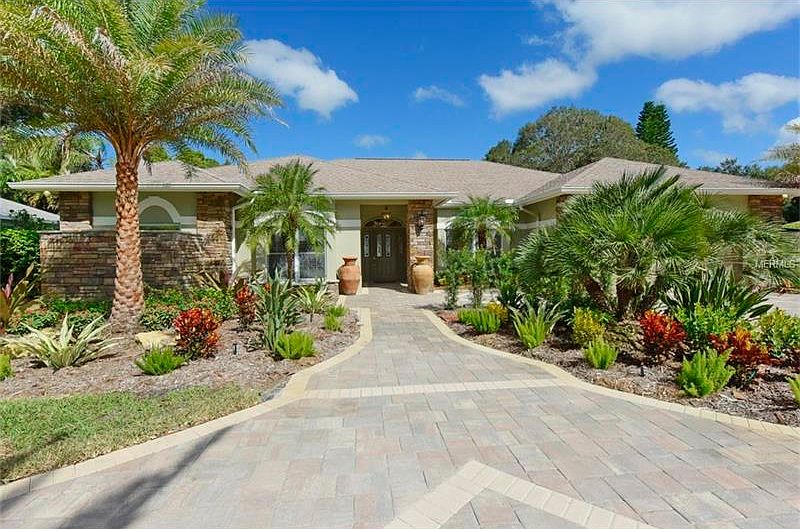 1st image of 4311 Longchamp Dr