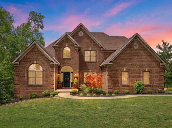 3024 Woodfield Cir, Richmond, KY 40475