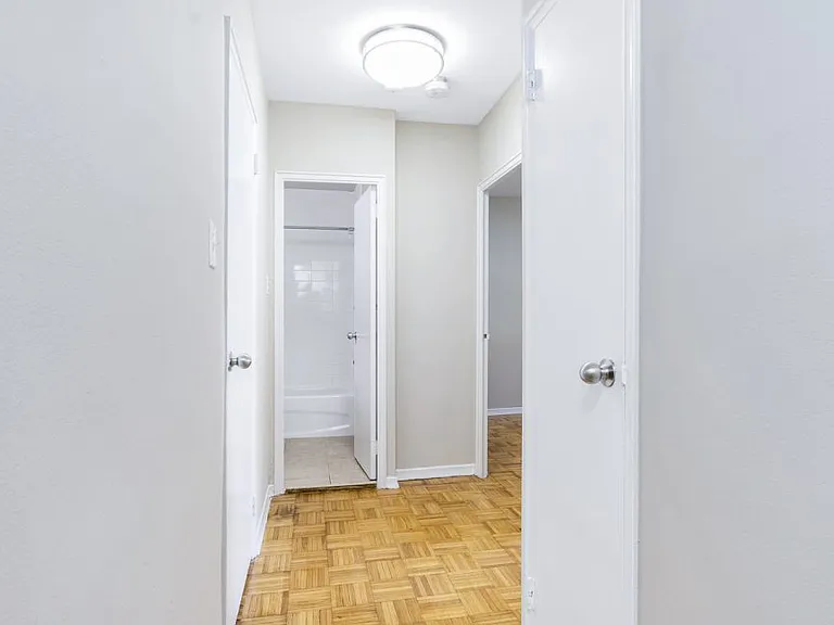 3328 Weston Rd — Photo 9