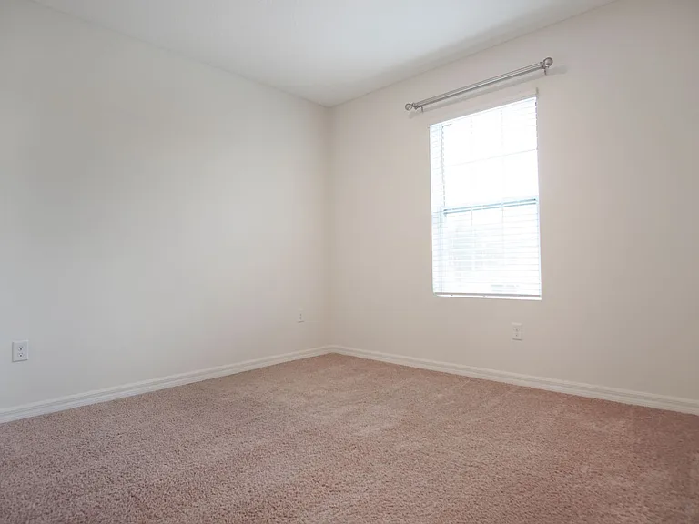 467 Arbor Lakes Dr — Photo 20