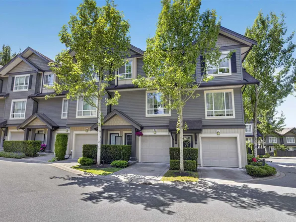 4967 220th St #10, Langley, BC V3A 0G3