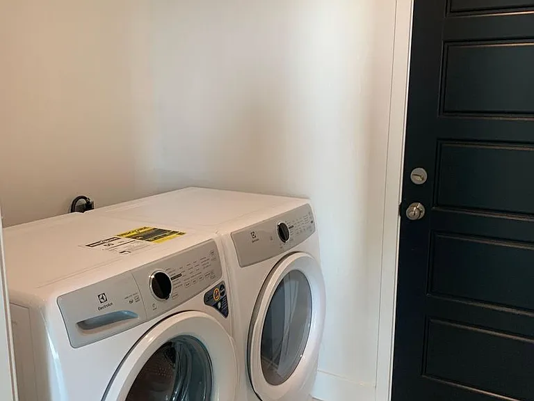 490 W Mahogany Ln — Photo 23