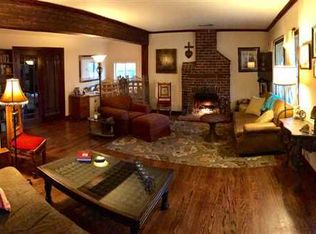 12252 Hesby St, Valley Village, CA 91607