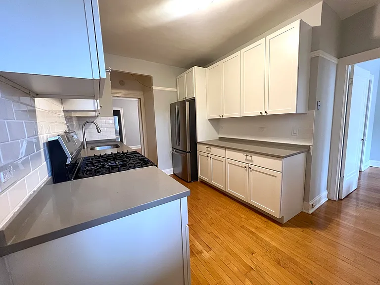 7440 N Claremont Ave #3 — Photo 17