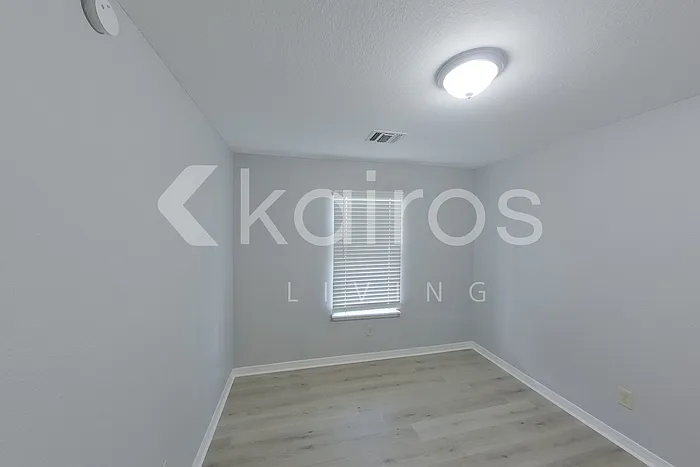 4506 S Roberts St — Photo 24
