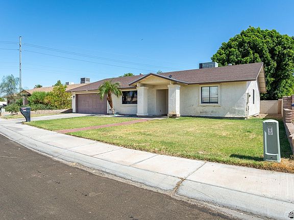 3rd image of 3018 W 11th Ln