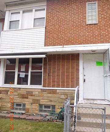 2nd image of 5039 W Gladys Ave