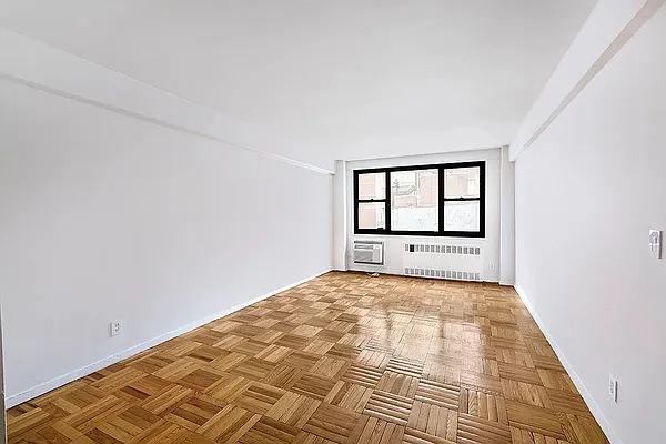 Rented by Brown Harris Stevens | media 6