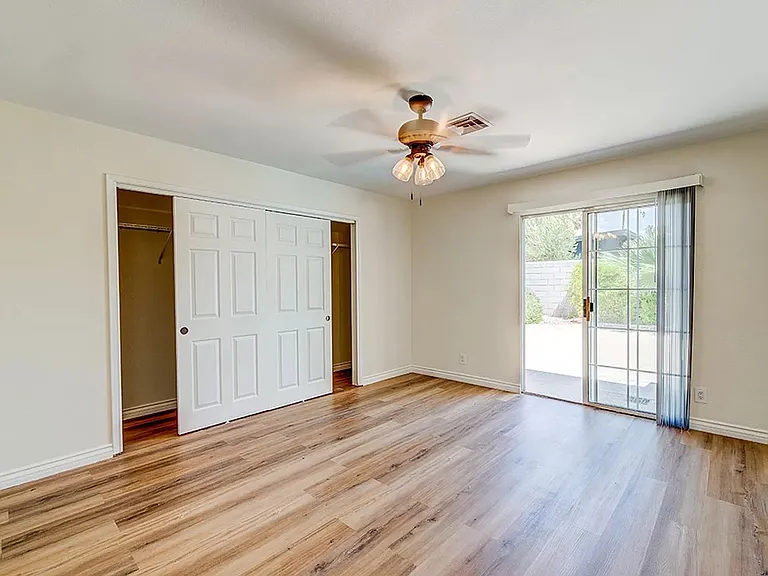 557 Canosa Ave — Photo 33