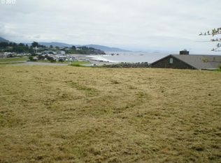 103 Seacliff Trl, Brookings, OR 97415