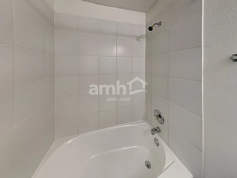 10109 Chapel Glen Ter — Photo 13