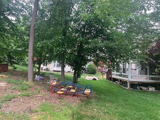 12104 Gordon Ave — Photo 18