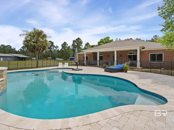 29476 C P Adams Ln, Elberta, AL 36530