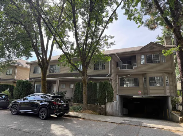 815 Tobruck Ave #10, North Vancouver, BC V7P 1V9