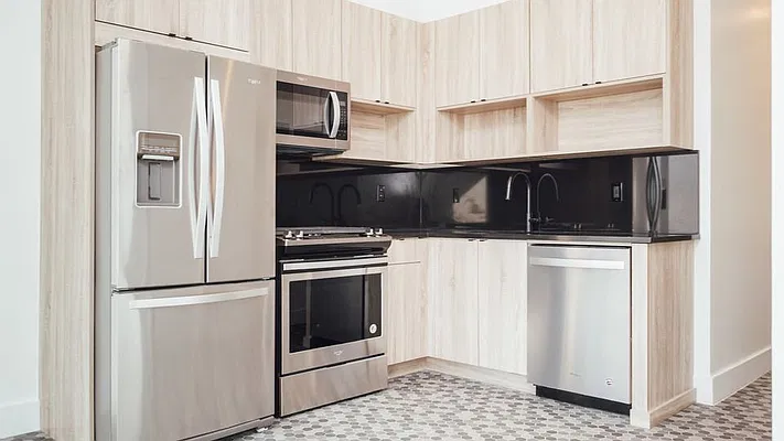 Rented by Nooklyn NYC LLC | media 12