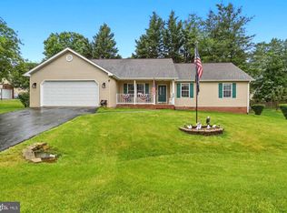 32 Talisman Dr, Martinsburg, WV 25403