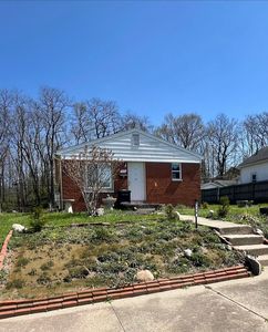 2118 S Warren St, South Bend, IN, 46613